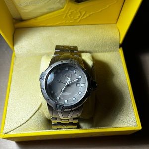 Invicta Reserve Watch